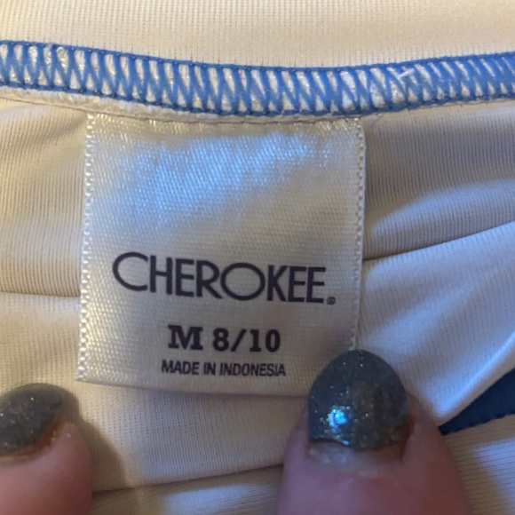 White and Blue Graphic T-Shirt - Picture 4 of 4